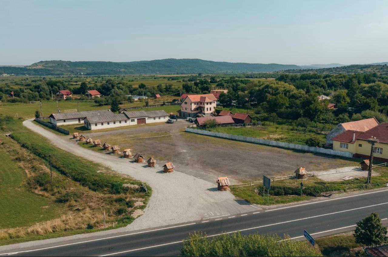 Pensiunea Ducu Scoreiu Exterior foto